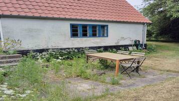 House | Outdoor dining