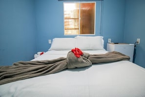 Standard Double Room | Minibar