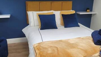 1 bedroom, desk, iron/ironing board, free WiFi