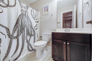 Shower, hair dryer, towels, shampoo