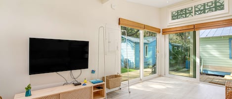 Televisión y oficina