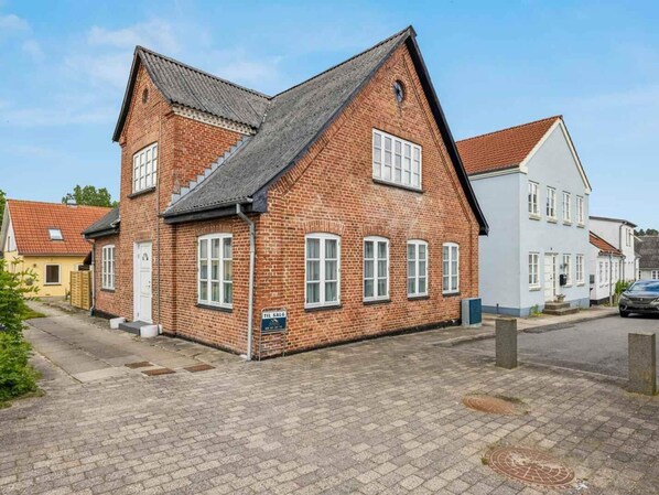 House | Exterior