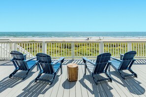 Property grounds - New Construction, Beachfront Luxury w/ 6 Suites & 360 Degree Views! (Galveston)