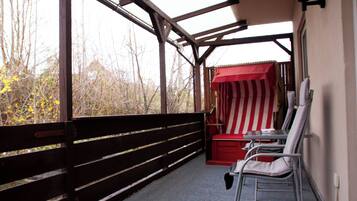 Comfort-Doppelzimmer, Balkon | Zimmersafe, Verdunkelungsvorhänge, Bügeleisen/Bügelbrett