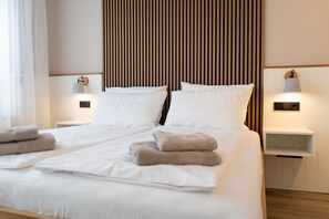 Comfort Suite, Balcony | In-room safe, blackout drapes, iron/ironing board, free WiFi - Hotel Seebrise Grömitz (Groemitz)