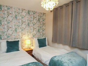 2 bedrooms, individually decorated, individually furnished, free WiFi - Farriers Yard (Whitby)