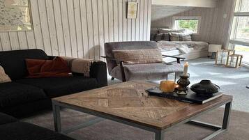 House | Bahagian dalam