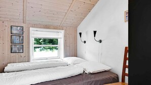 Unclassified image, 4 of 24, button - 5 Star Holiday Home in Haarby (Haarby)