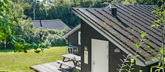 5 Star Holiday Home in Haarby