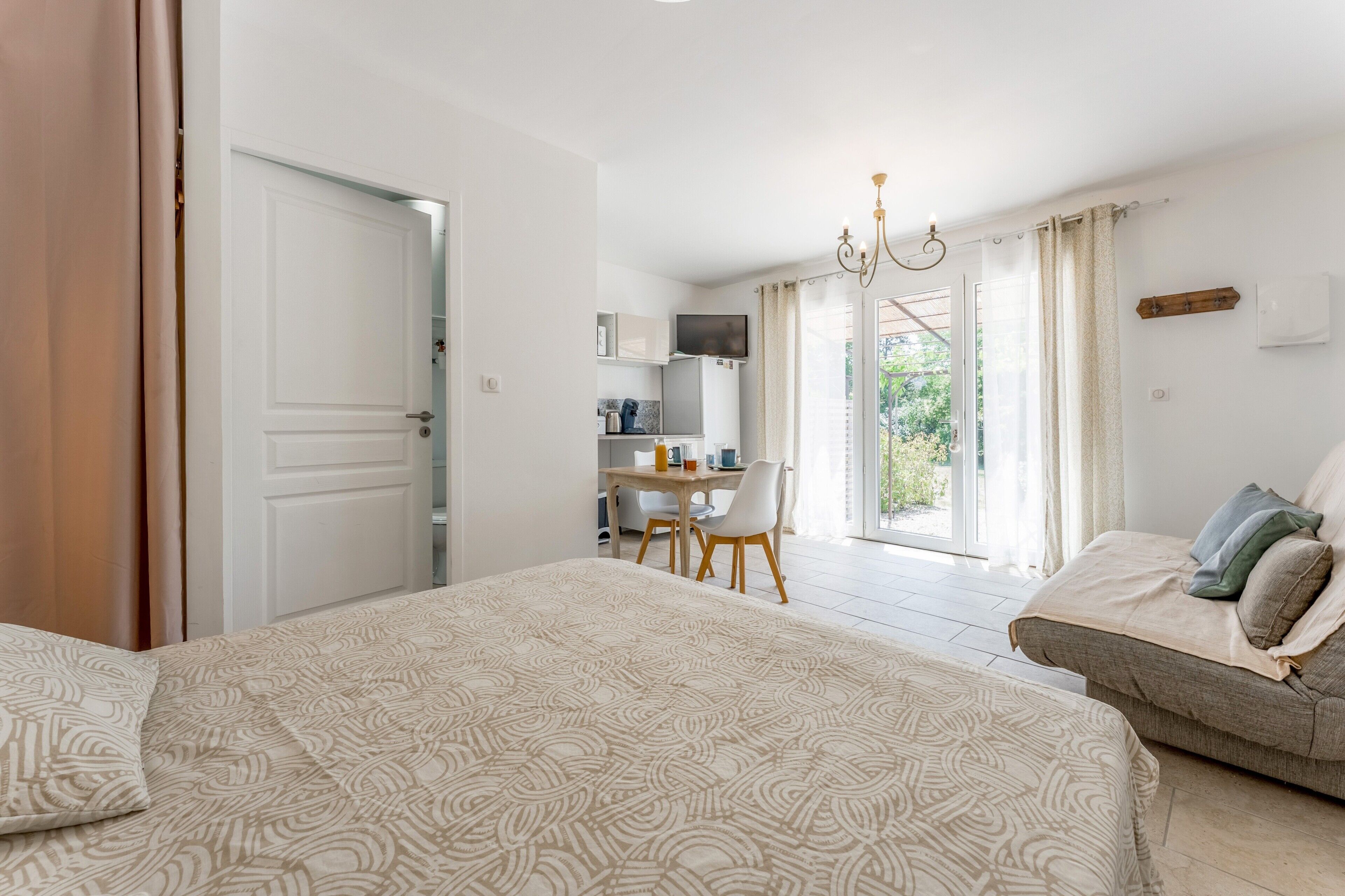 1 chambre, Wi-Fi, draps fournis