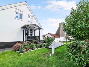 House | Exterior