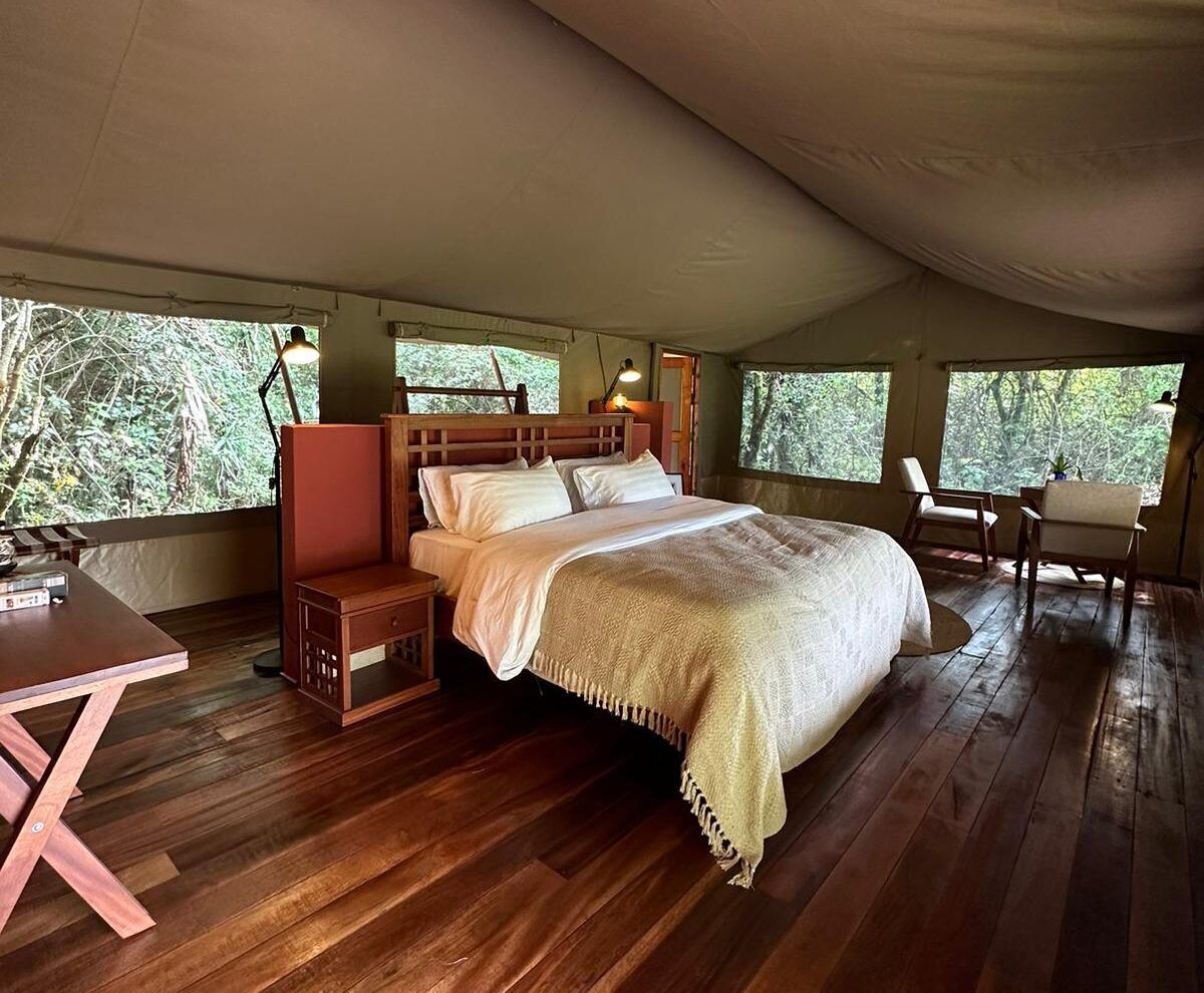 Luxury Tent, 1 King Bed, Garden View | Individually decorated, individually furnished, free WiFi, bed sheets