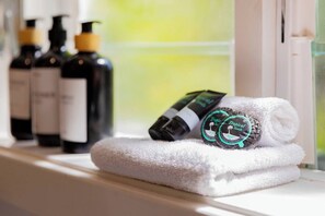 مجففات شعر، مناشف