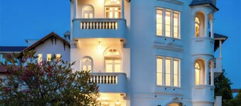 Lux white villa 9 Bedrooms