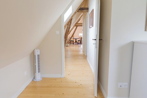 Aux Roses et aux Poutres