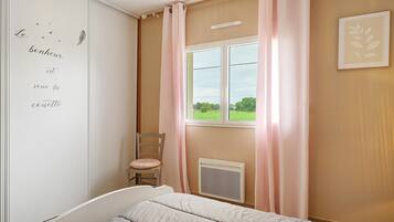1 chambre, fer et planche à repasser, Wi-Fi