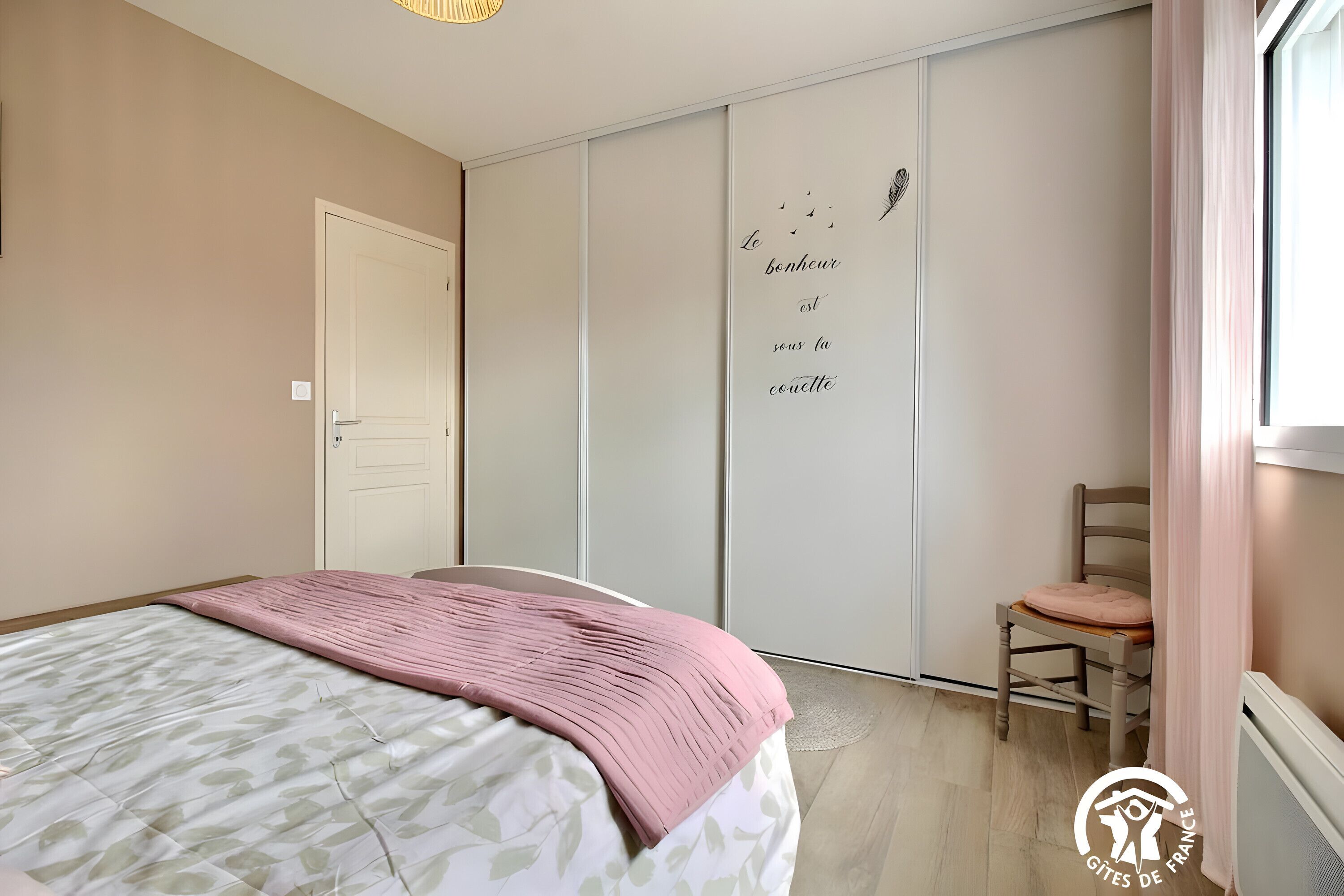 1 bedroom, iron/ironing board, WiFi