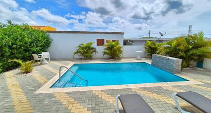 Marvelous apartment with AC in Oranjestad