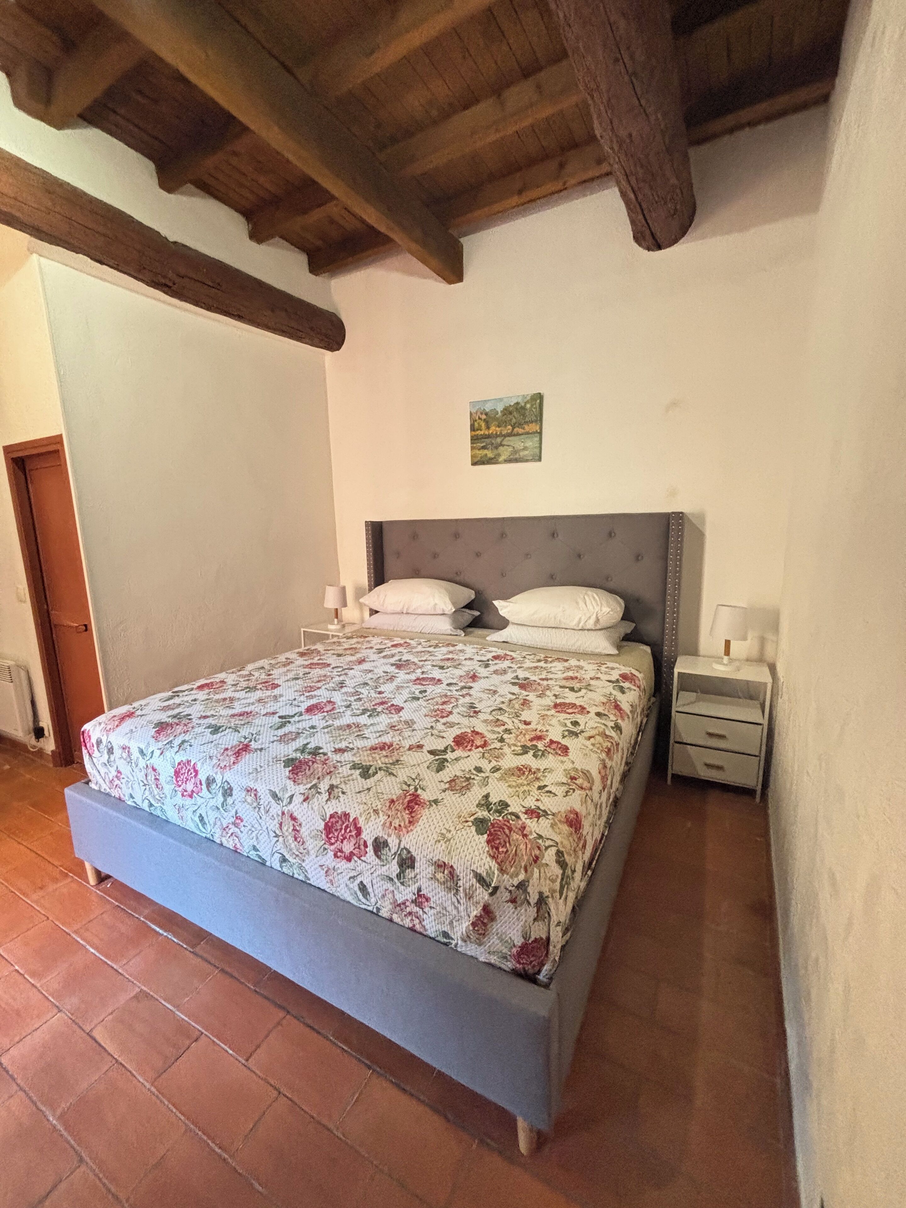 2 camere, ferro/asse da stiro, Wi-Fi gratuito, lenzuola