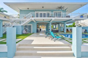 Piscine extérieure