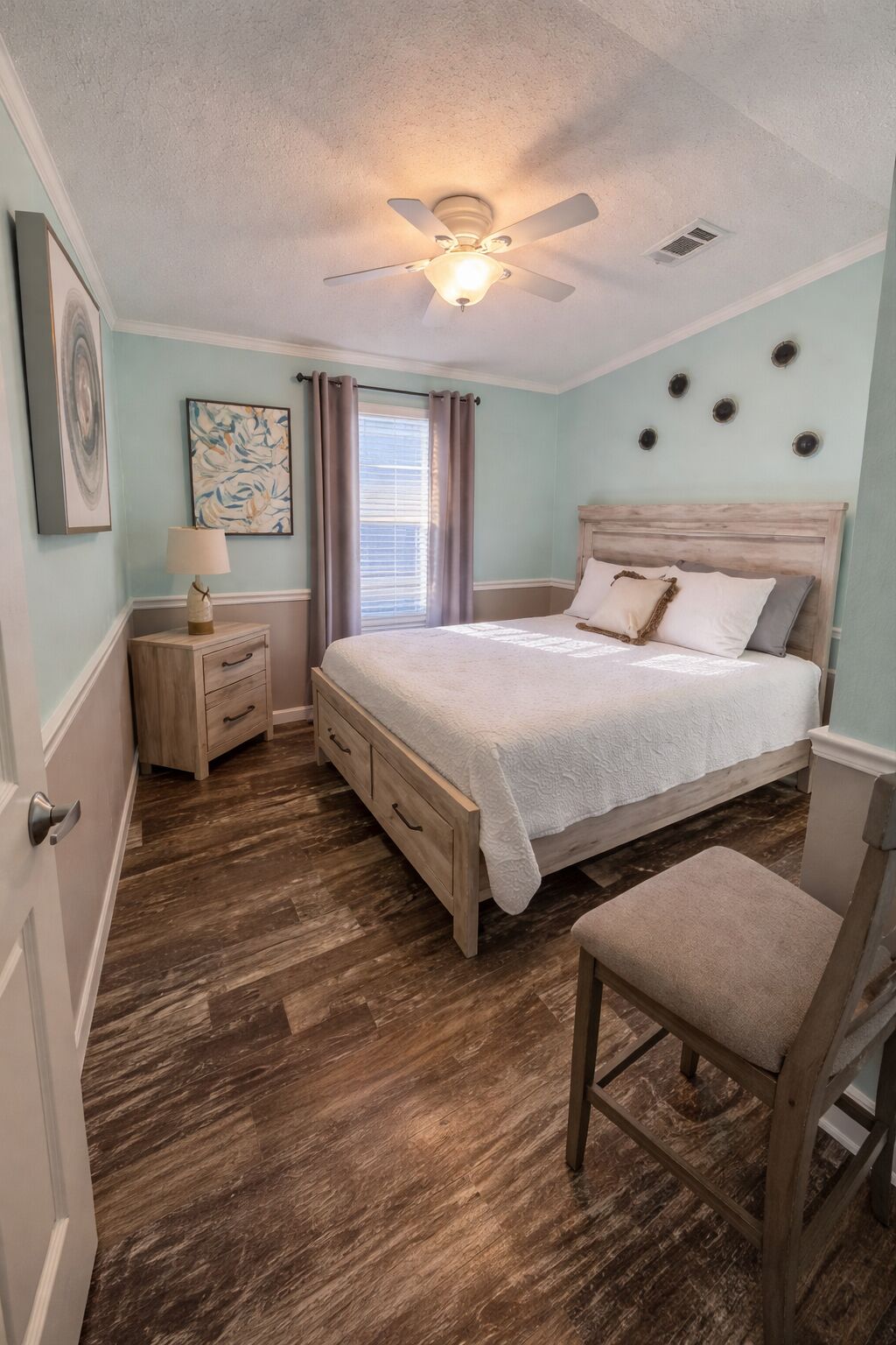 2 quartos, Wi-Fi de cortesia, roupa de cama