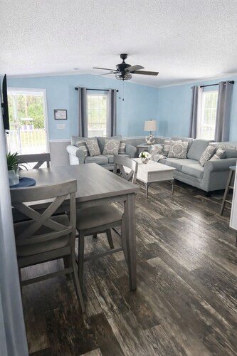 Rainbow River Bungalow with FREE access to KP Hole! Near Crystal River & Ocala