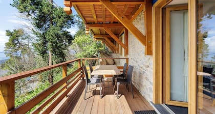 Lis Martagon Mountain Cottage, 3-Star Comfort Near Lifts