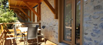 Lis Martagon Mountain Cottage, 3-Star Comfort Near Lifts