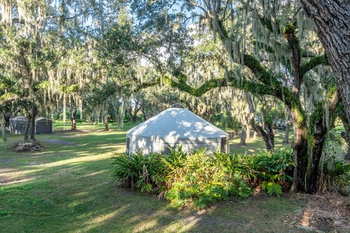Florida Yurt Escape • Nature + Comfort