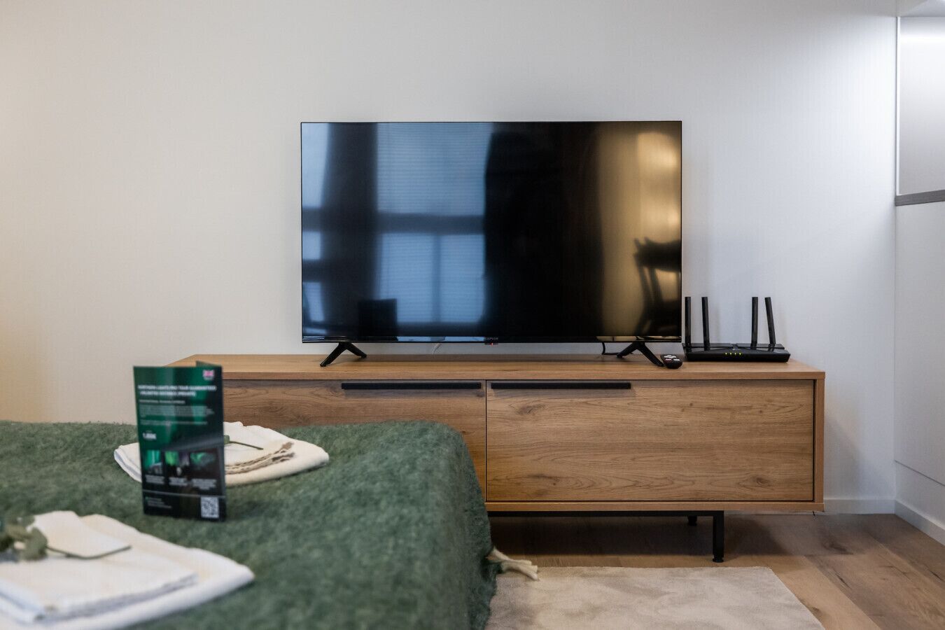 1 室のベッドルーム、WiFi、ベッドシーツ