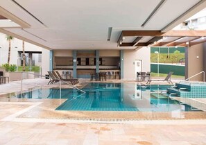 Indoor pool, outdoor pool - RESORT: 3 adultos e até 2 crianças a 4km do Thermas Lar. e a 3km do Hot Beach (Olímpia)