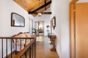 Interior - Holiday Home 'T5 with Chica's Pool' in Arouca (Canelas e Espiunca)