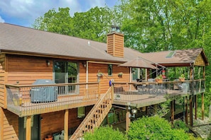 Exterior - Rock River Retreat on Natures Ridge (Beloit)