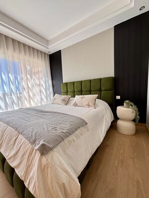 2 chambres, fer et planche à repasser, Wi-Fi, draps fournis