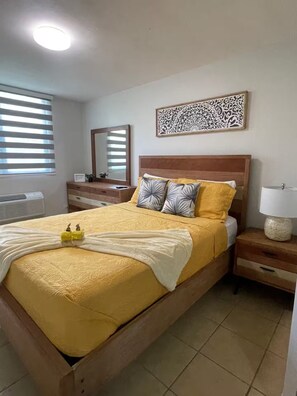 3 室のベッドルーム、アイロン / アイロン台、旅行用ベビーベッド、WiFi (無料)