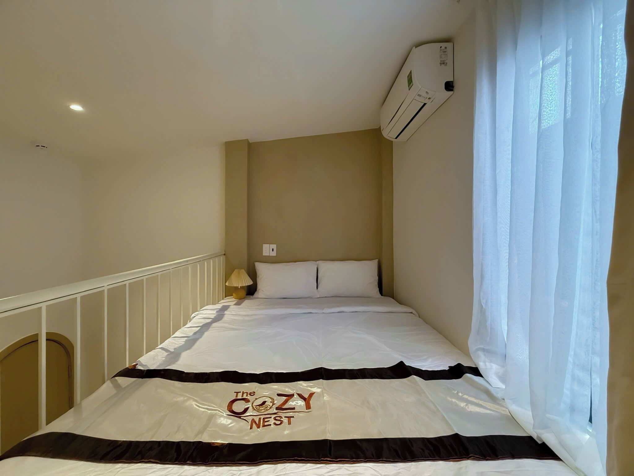 Chambre Double Deluxe | Coffres-forts dans les chambres, bureau, rideaux occultants