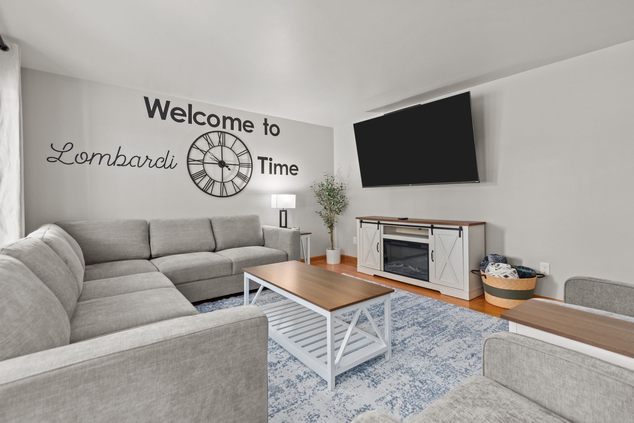 スマートテレビ、暖炉