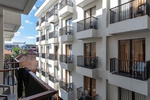 Exterior - Sans Vibes Hotel Seminyak (Bali)