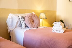 2 Schlafzimmer, Bügeleisen/Bügelbrett, Reisekinderbett, kostenloses WLAN