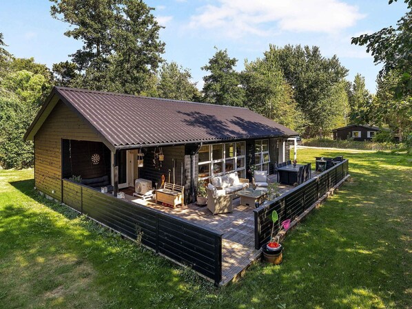 House | Terrace/patio