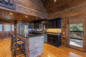 Microwave, oven, stovetop, dishwasher - NEW LISTING - 5 bd Luxury Cabin w/ VIEWS Secluded HotTub In & Outdoor Fireplaces (Blue Ridge)