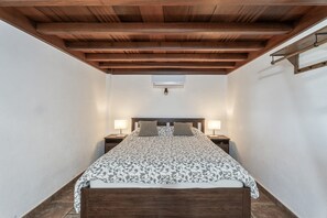 2 soverom, strykejern/-brett, wi-fi og sengetøy