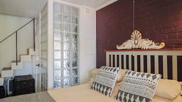 1 phòng ngủ, trang trí khác biệt