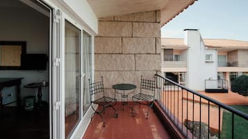 高級雙人或雙床房, 陽台, 河景 | 免費無線上網