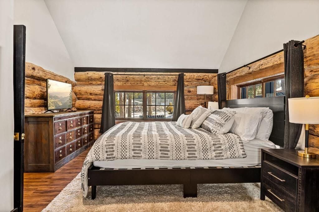 Blendingsgardiner, wi-fi (inkludert) og sengetøy