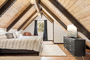 Hideaway A-Frame | Mörkläggningsgardiner, gratis wi-fi och sängkläder