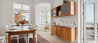 บ้านพักตากอากาศระดับ 5 ดาวใน ทราเนเคอร์