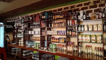 Bar (en la propiedad)