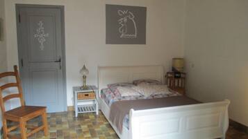 1 Schlafzimmer, WLAN, BettwÀsche