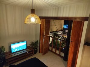 Rumah, beberapa kamar, Boleh Merokok, teras | Interior